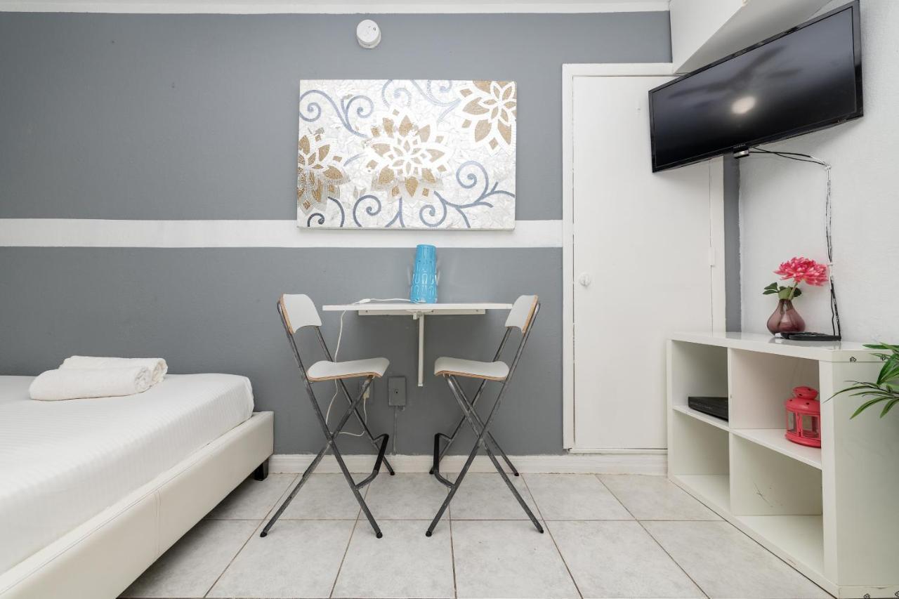 Ocean Drive Beach Apartments Miami Beach Exterior foto